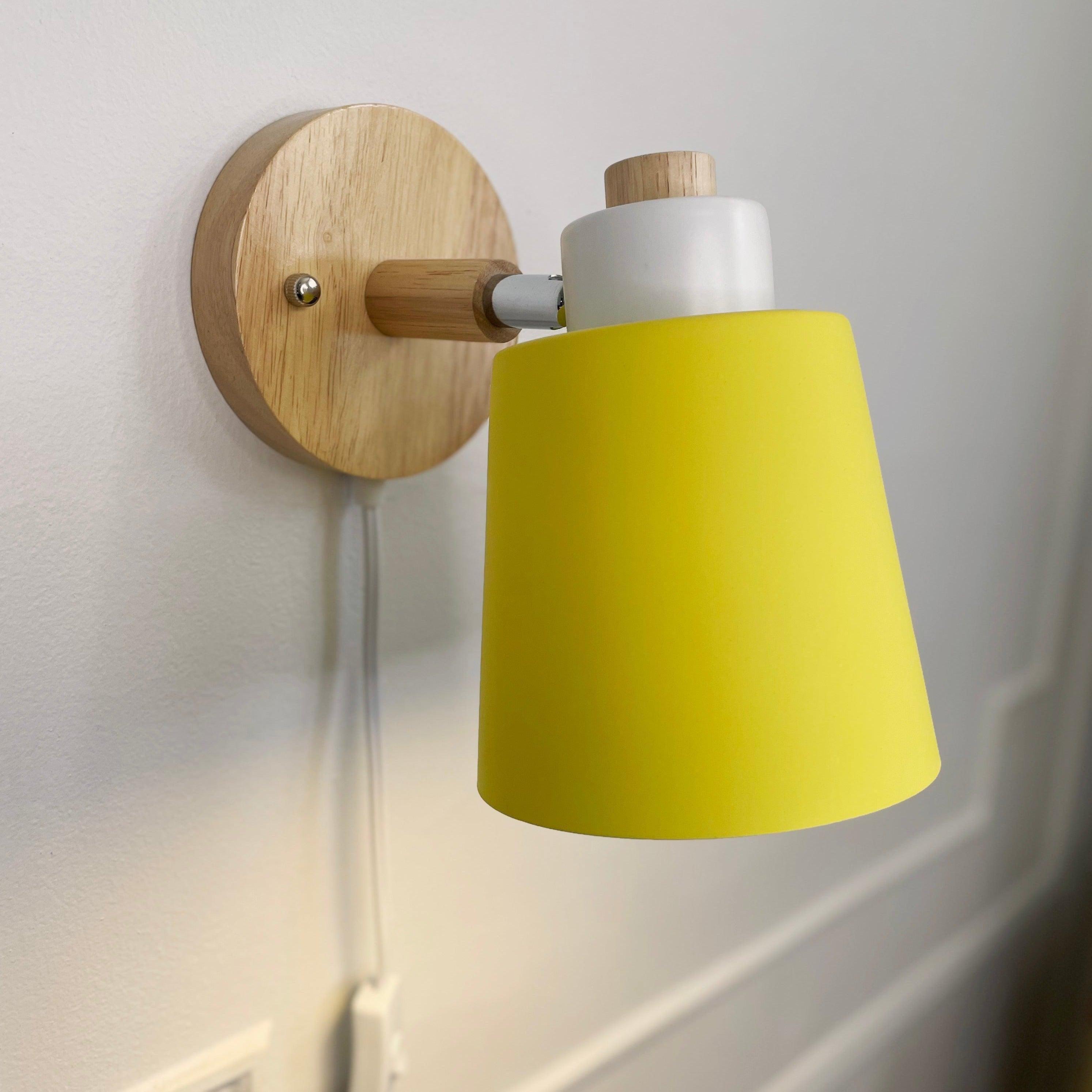 How to Choose a Bedside Reading Wall Lamp (and Why Rotating Arms Matter)