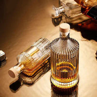 Crystal decanter whiskey airtight elegant durable barware