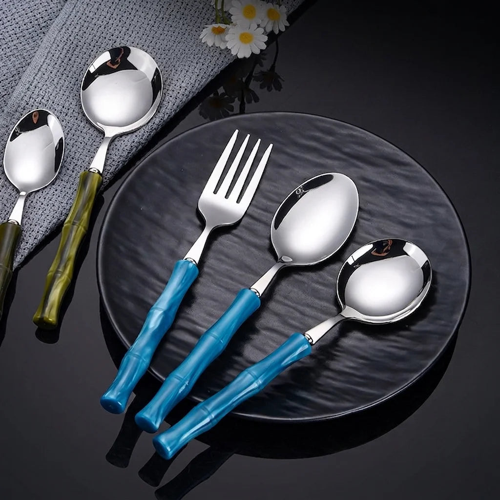 Valmont Bamboo Grip Cutlery Set