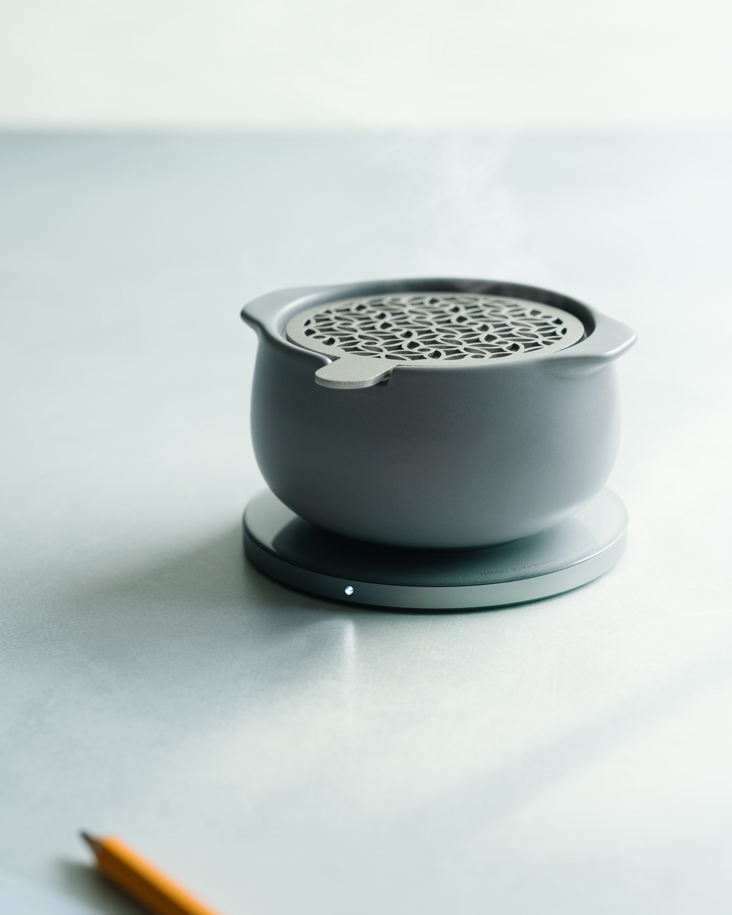 Jun Self-heating Diffuser Set - Soft Gray-Letifly Lights and Decor
