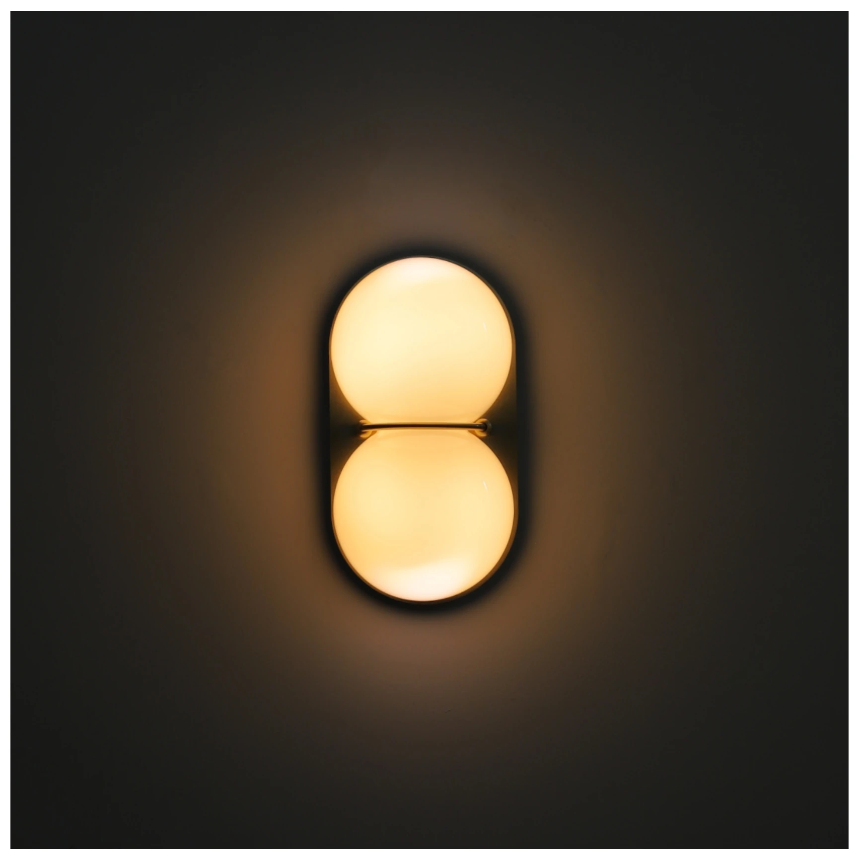 French Cream Mid-Century Green Wall Sconce, Vintage Ambient Lamp for Homestay Bedroom, Living Room, Hallway & Vanity Lighting-Letifly Lights and Decor