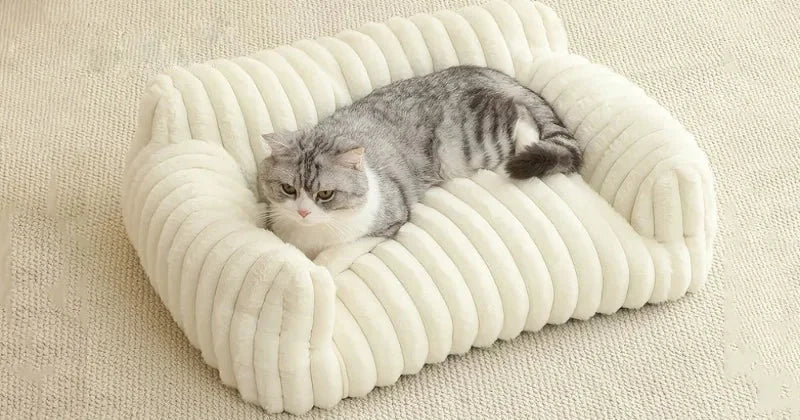etifly Lights & Decor - Dream Lounge Pet Bed - Plush Ribbed Pet Sofa Breathable Bed for Cats and Small Dogs