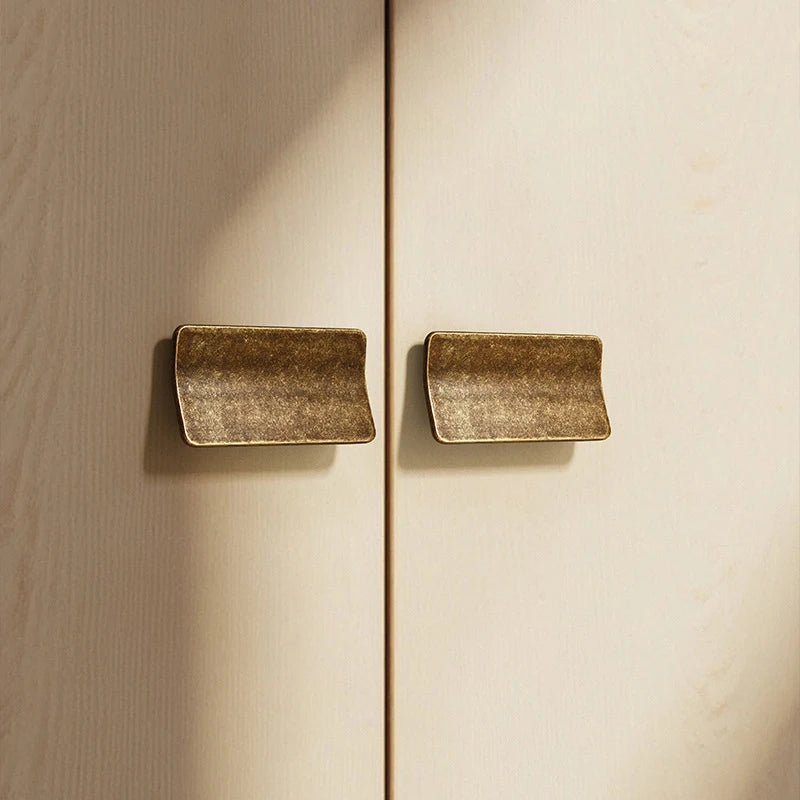 Creston Edge Cabinet Pull