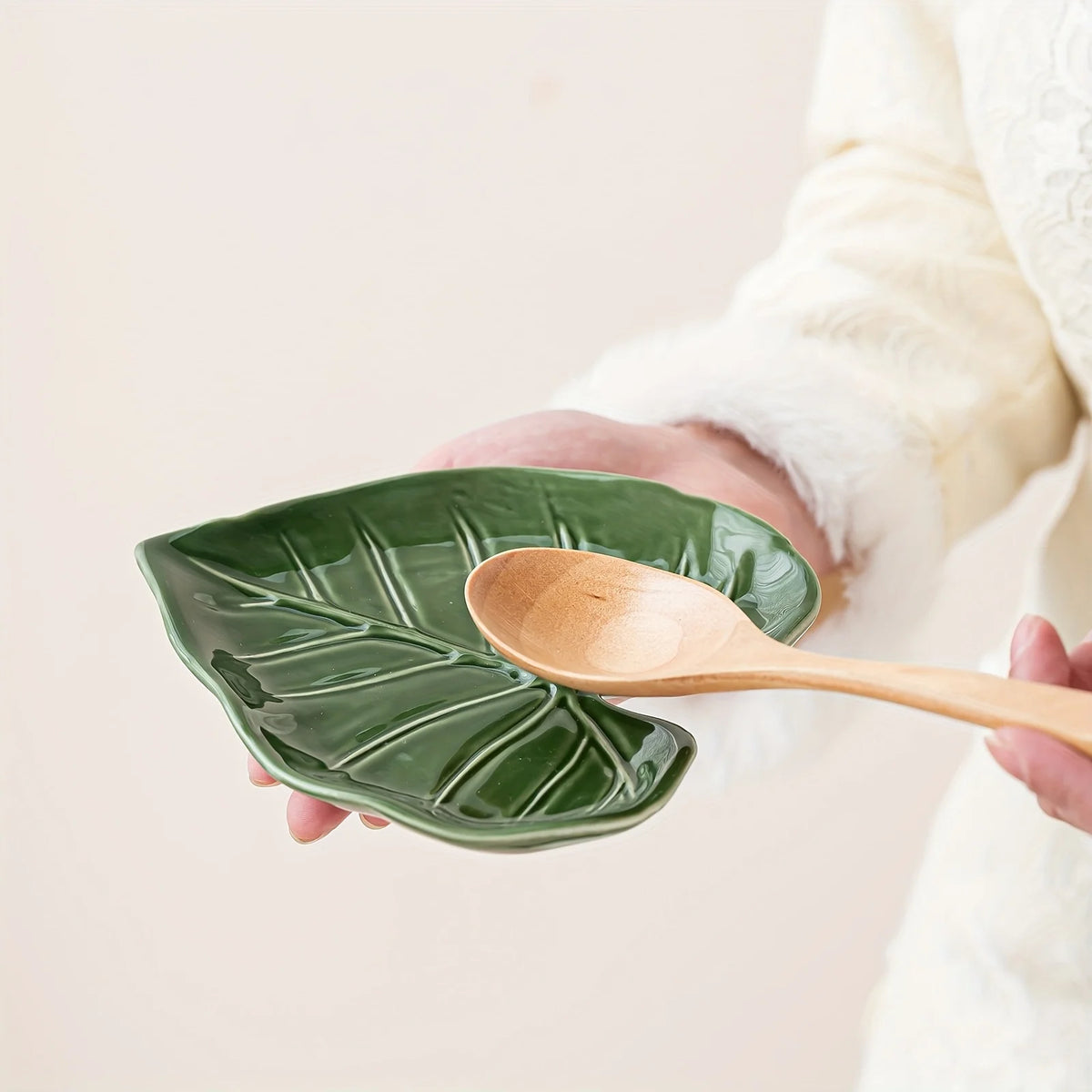 A Ceramic Spatula Holder - Kitchen Countertop Spoon Holder - Cute Leaf Design, Multifunctional Cutlery Holder-Letifly Lights and Decor