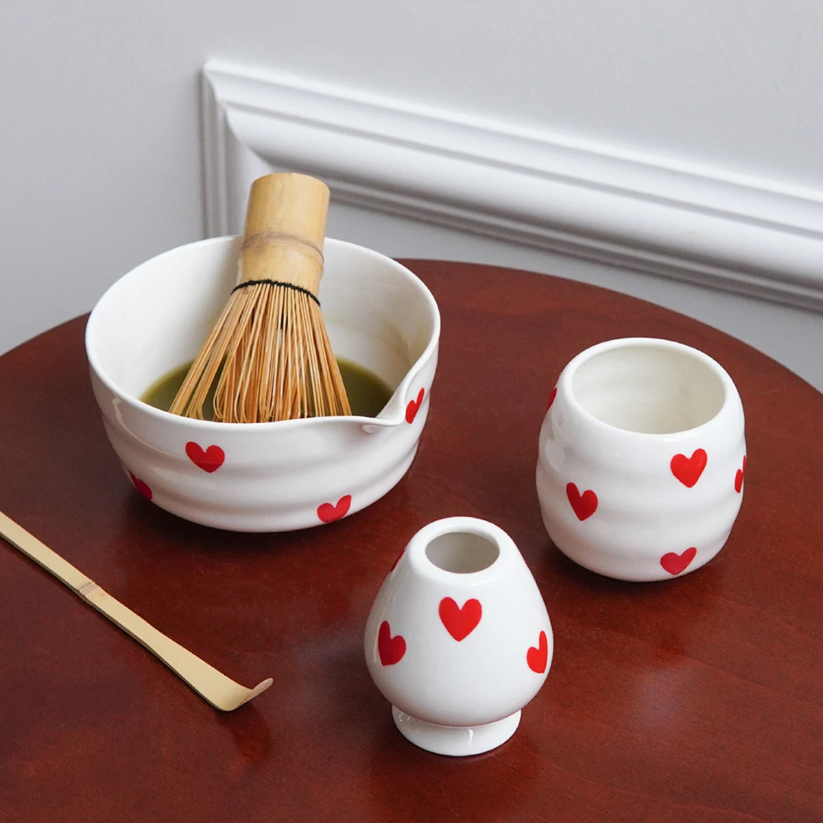 Ceramic heart print matcha bowl set with whisk holder and tea cup glossy white tea tools
