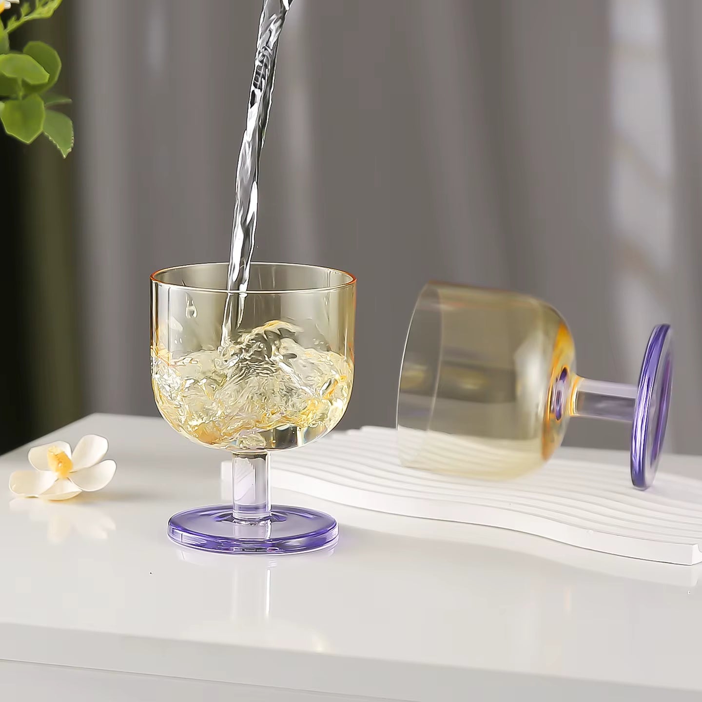 Colored Glass Dessert Coupe Jelly Style Translucent Stem Ice Cream Cup Modern Tableware