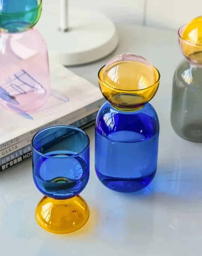 Colorful borosilicate glass water jug and cup set high temperature resistant modern colorful drinkware kitchen table pitcher with lid