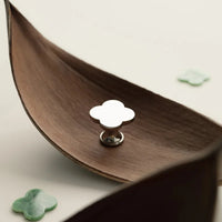 Letifly Lights & Decor - Clover Brass Cabinet Knob - Four-lobed clover-shaped brass cabinet knob with polished metallic finish