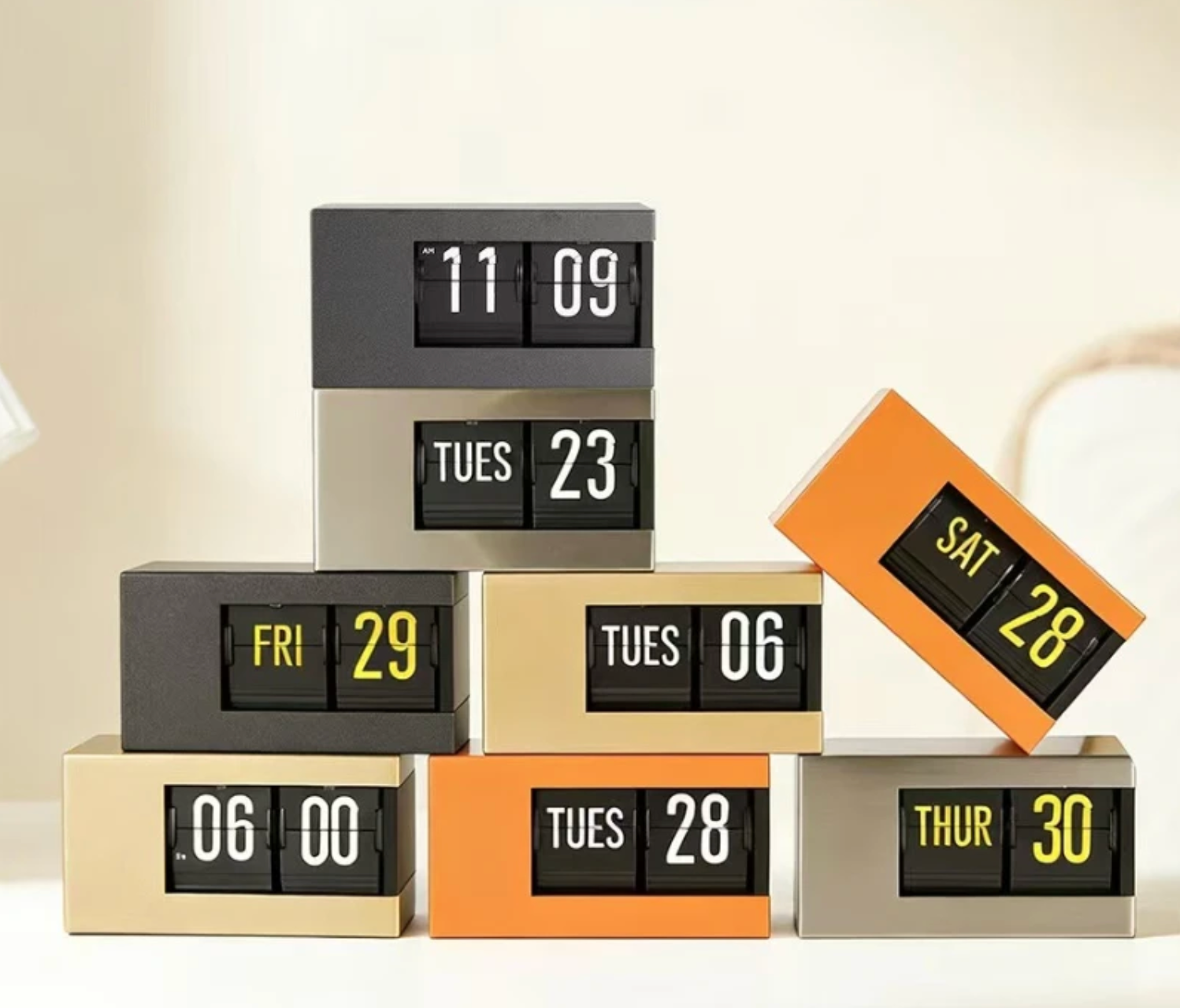 Maison Flip Calendar Clock-Letifly Lights and Decor
