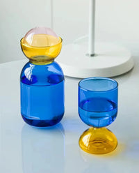 Colorful borosilicate glass water jug and cup set high temperature resistant modern colorful drinkware kitchen table pitcher with lid