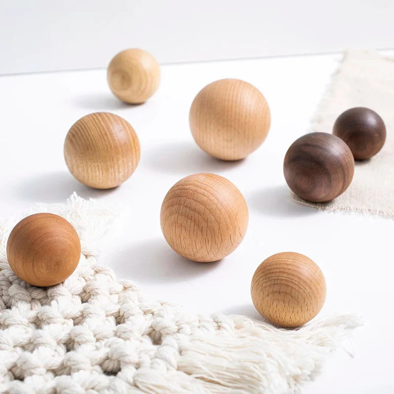 Niko Wooden Knobs