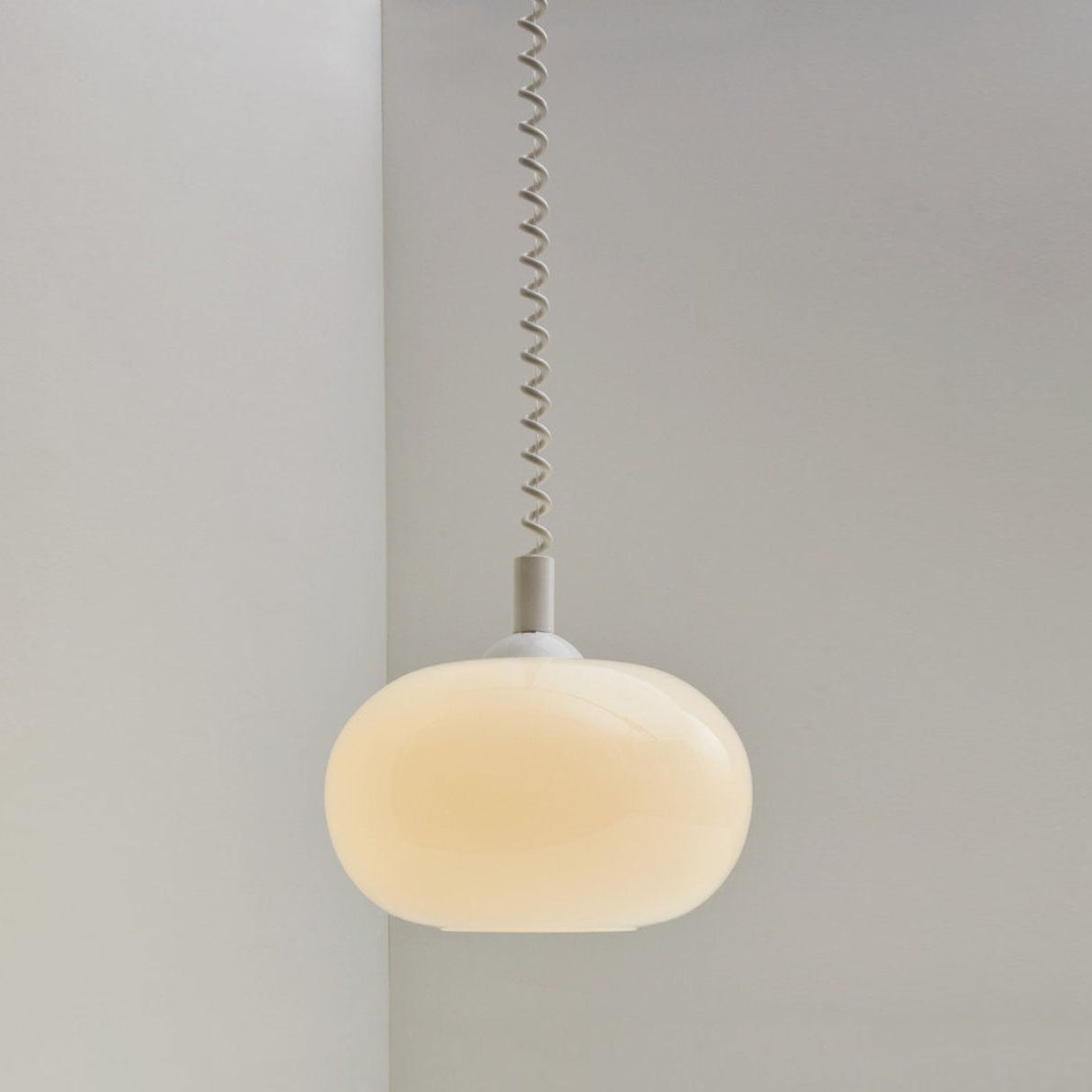 Spring Wire Retractable Pendant Light-Letifly Lights and Decor