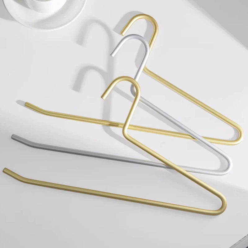  Anti-Slip Trouser Hangers 