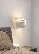 White Space LED Wall Lamp