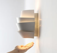 White Space LED Wall Lamp