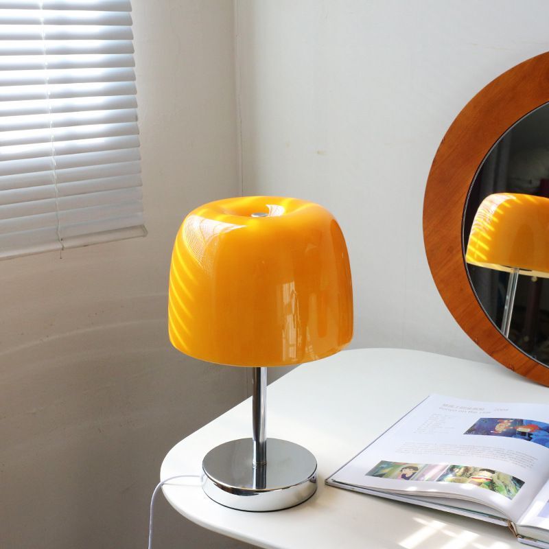 Bau Retro Glass Table Lamp