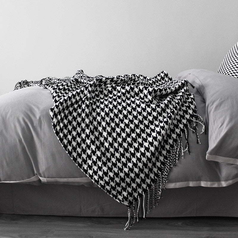 Home Decor Fluffy Blanket Perfect for Winter Sofa and LInving room