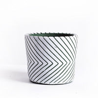 Round Chrome Plated Cement Minimalist Line Pattern Design Flower Pot With Holes White