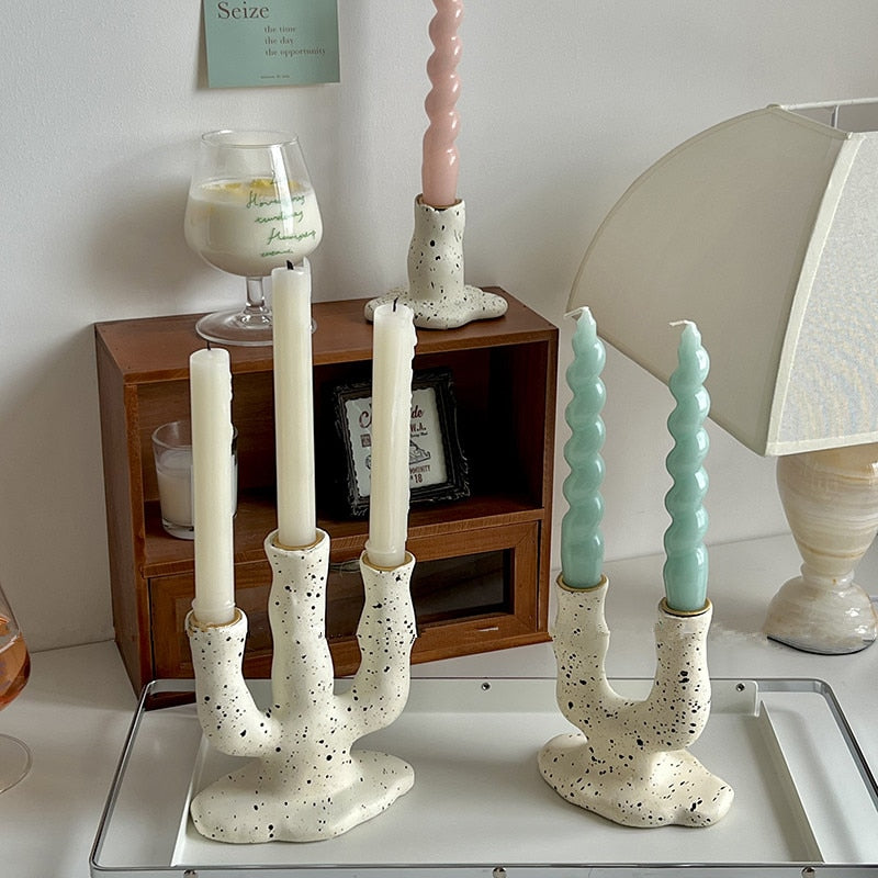 Black and White Resin Vintage Candle Holder 