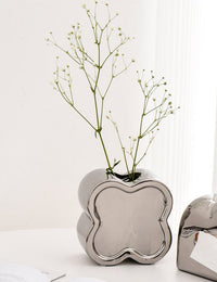Retro vibes Flower Vases in Silver Plated Ceramic Design Perfect for Gifts