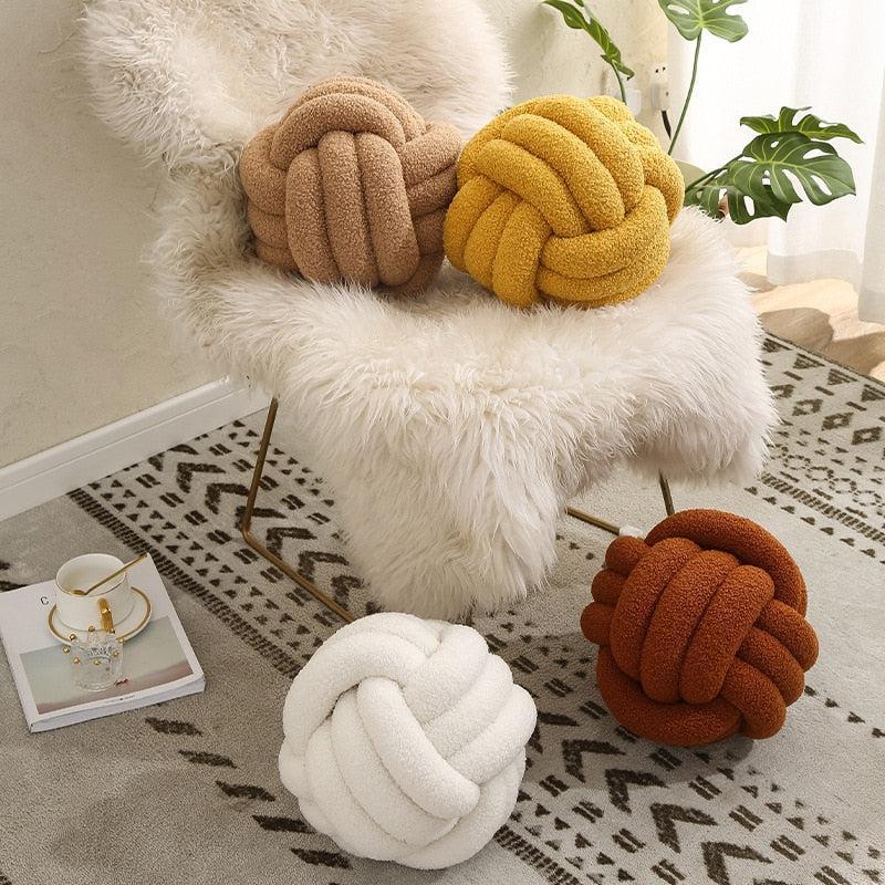 Round Khaki Yellow White Brown Knot Cushion