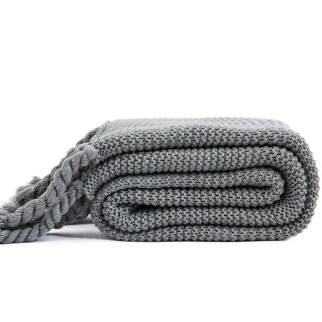 rectangle plaid knitted blanket with tassel